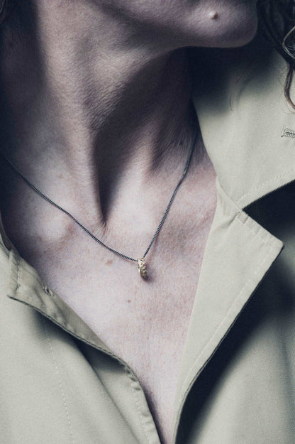 COLLIER WILLIAM