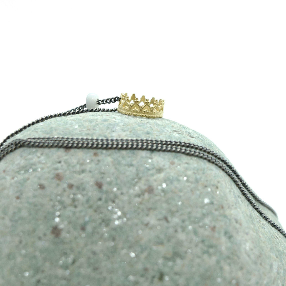 COLLIER WILLIAM